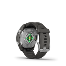 Lade das Bild in den Galerie-Viewer, Garmin | FENIX 7S PRO SOLAR, EZÜST, GRAFITSZÜRKE SZILIKON SZÍJJAL
