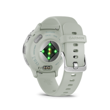 Load image into Gallery viewer, Garmin | VENU 3S ZSÁLYA, EZÜST KERETTEL, SZILIKON SZÍJJAL