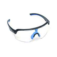 Kép betöltése a galériamegjelenítőbe: Filippi 2020 napszemüveg - fényre sötétedő lencsével