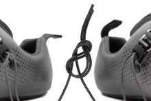 Kép betöltése a galériamegjelenítőbe: Evezős cipő U1 | Against Rowing